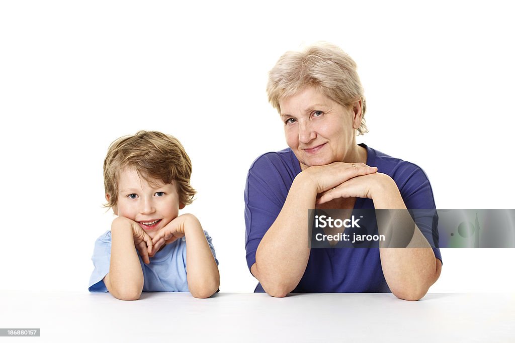 Nonna con Nipote maschio - Foto stock royalty-free di Scontornabile