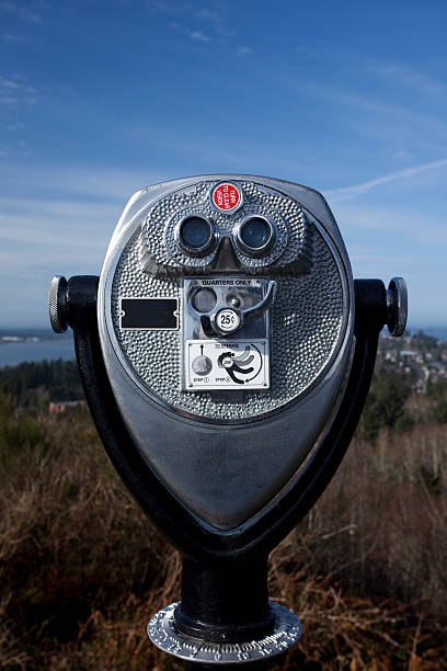 istock Binocular Viewing station in Astoria, Oregon 186880431