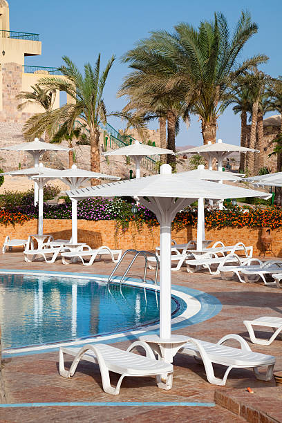istock Hoilday resort with swimming pool 186880926