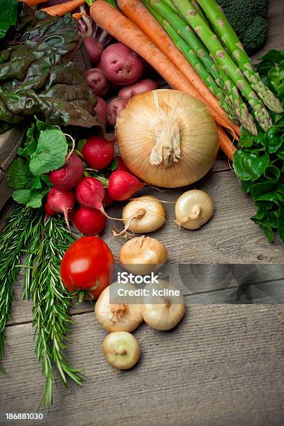 Orgânicos Produtos Hortícolas - Fotografias de stock e mais imagens de Alecrim - Alecrim, Alface, Alimentação Saudável