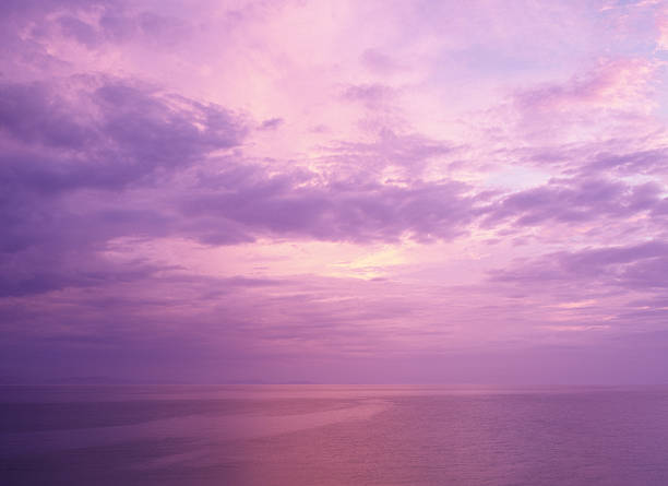 istock Dusk at tropical caribbean sea 186881677