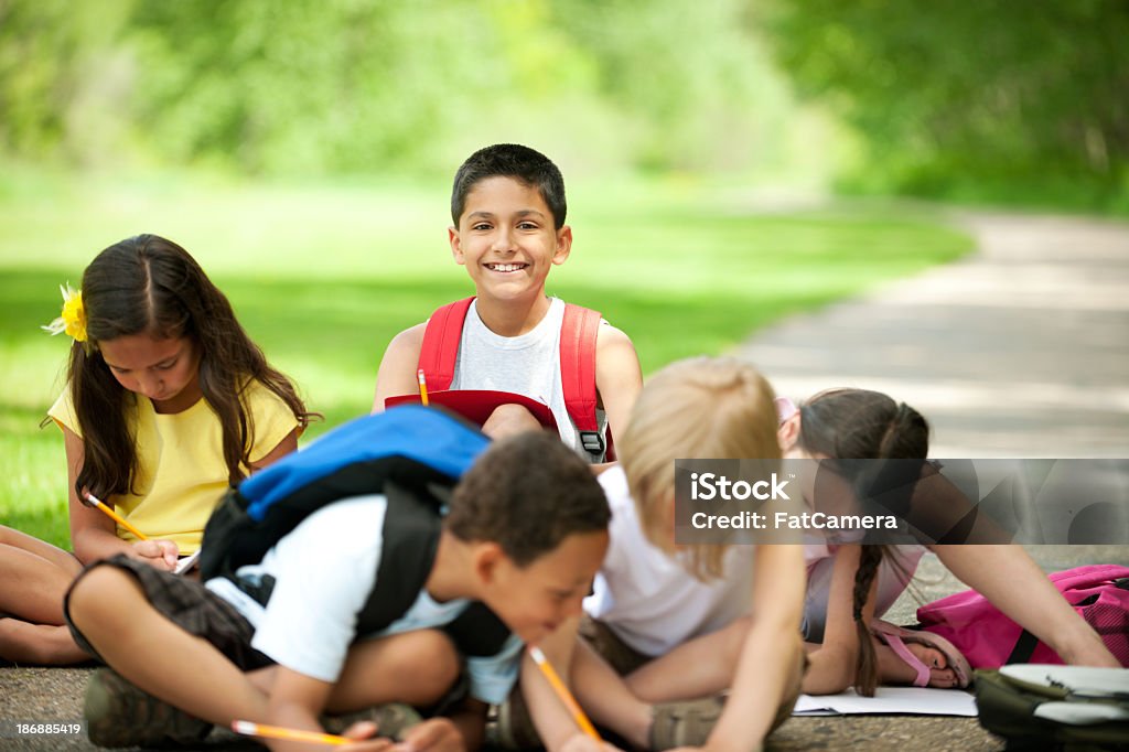 Retour à l'école - Photo de 6-7 ans libre de droits