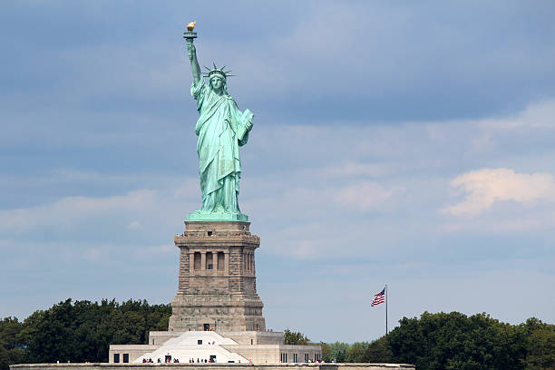 istock Statue of Liberty sculpture, NYC 186908283