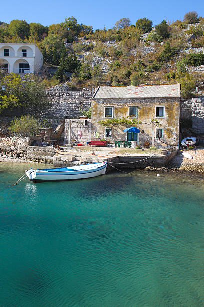 istock Old house in bay 186913174