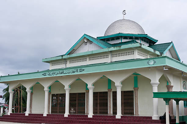 istock Islamic Mosque in Balai Island 186921923