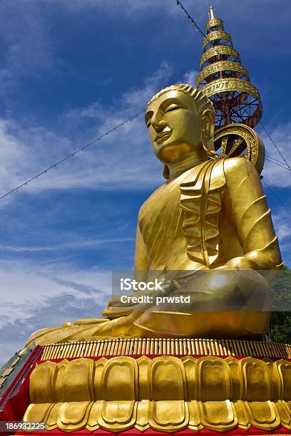 Lato Di Immagine Più Grande Buddha - Fotografie stock e altre immagini di Architettura - Architettura, Arrangiare, Blu