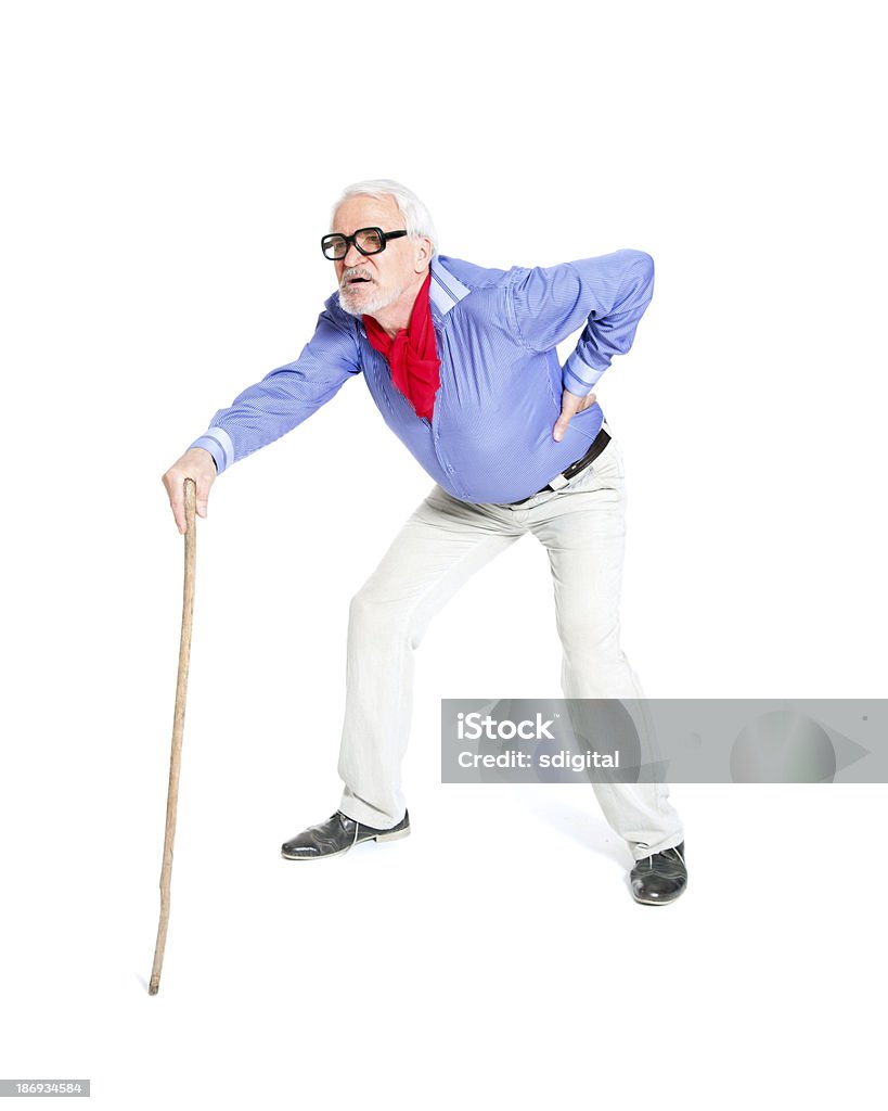 Полная длина Портрет Старший мужчина, ходьба с тростника - Стоковые фото 60-64 года роялти-фри