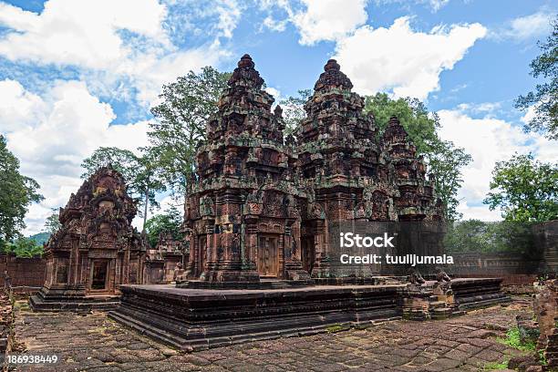 Photo libre de droit de Temple De Banteay Srei Structures Principal banque d'images et plus d'images libres de droit de Angkor - Angkor, Antique, Architecture