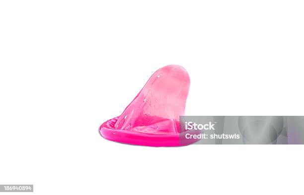 Grande Plano De Rosa Em Forma De Preservativo - Fotografias de stock e mais imagens de Contracetivo - Contracetivo, Doença, Escolha