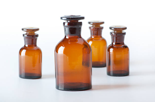 istock Small chemical glass bottles 186943041
