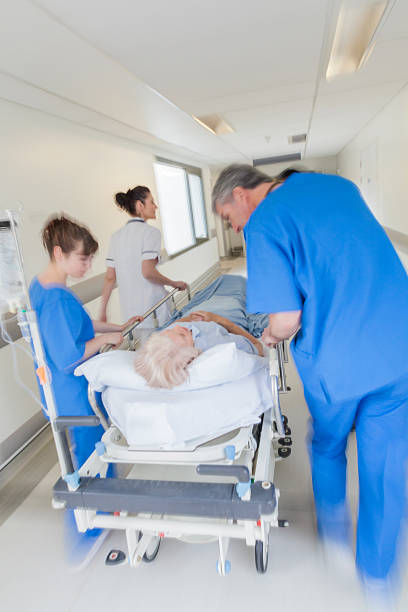 istock Motion Blur Stretcher Gurney Patient Hospital Emergency 186946480