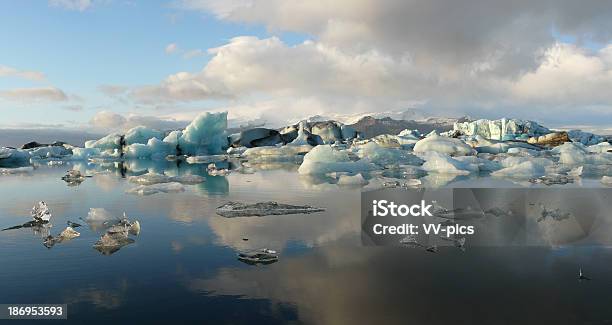 Foto de Jokulsarlon Geleira Lagoon e mais fotos de stock de Azul - Azul, Clima, Clima polar