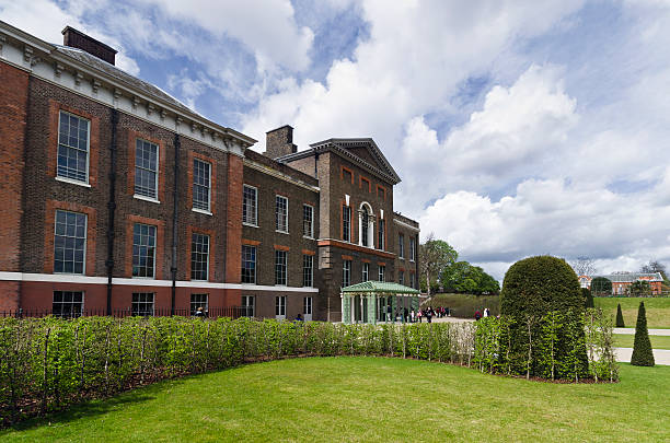 istock Kensington Palace 186962718