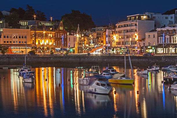istock Torquay Harbour and Town at Night 186963533