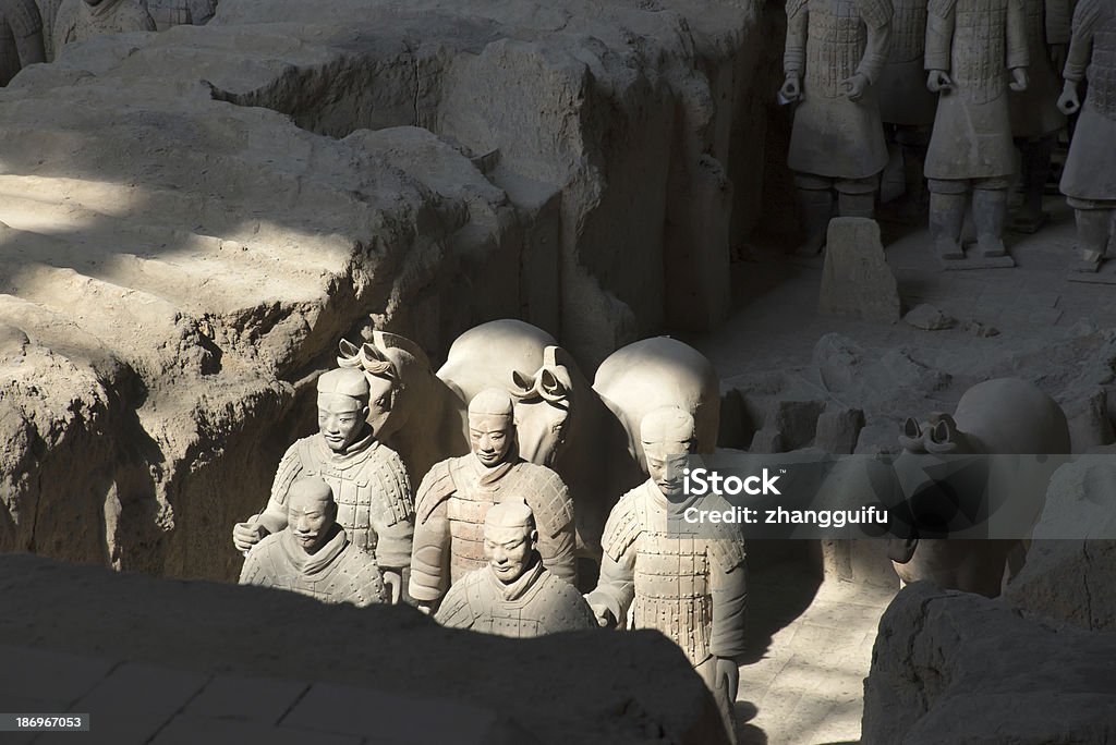 Guerrieri di Terracotta di Xi'an, Cina - Foto stock royalty-free di Antico - Condizione