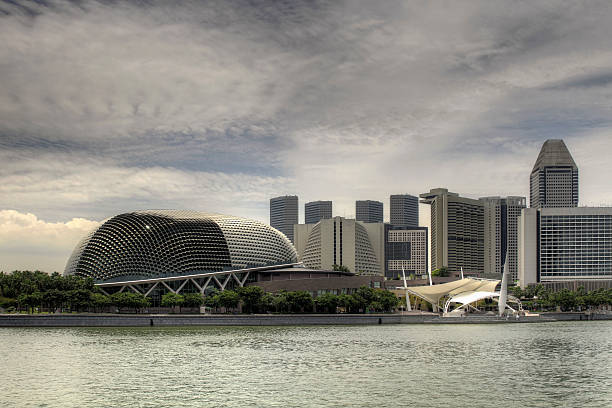istock Marina Bay Esplanade Cityscape 186981092