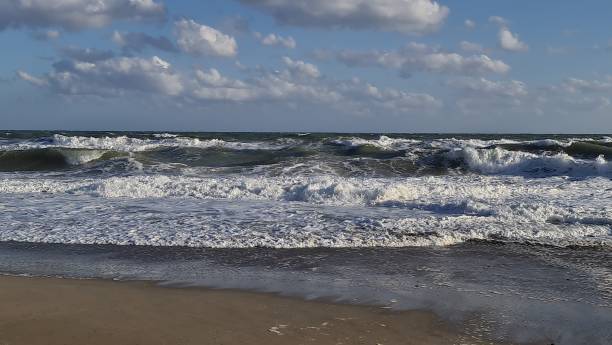 istock big waves in the sea 1869813929