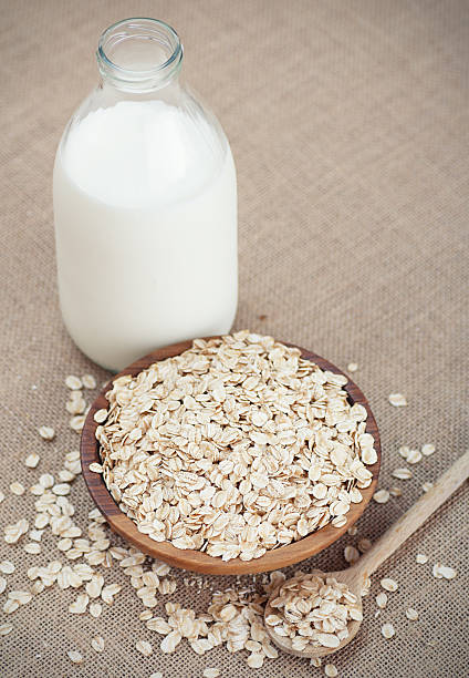 istock Bowl of oatmeal and milk 186981844