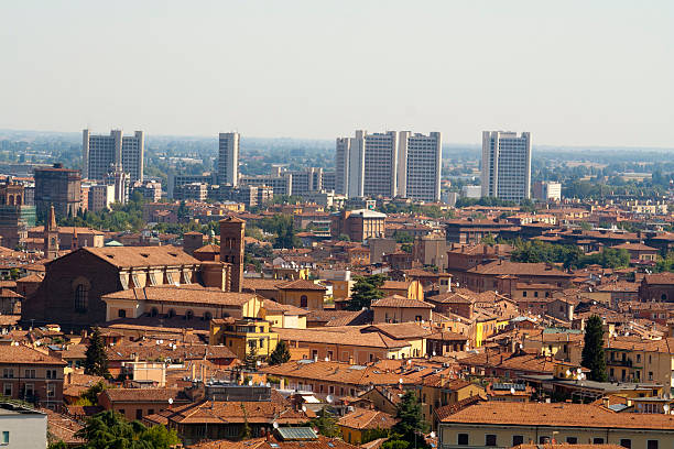 istock View of Bologna,Italy 186990213