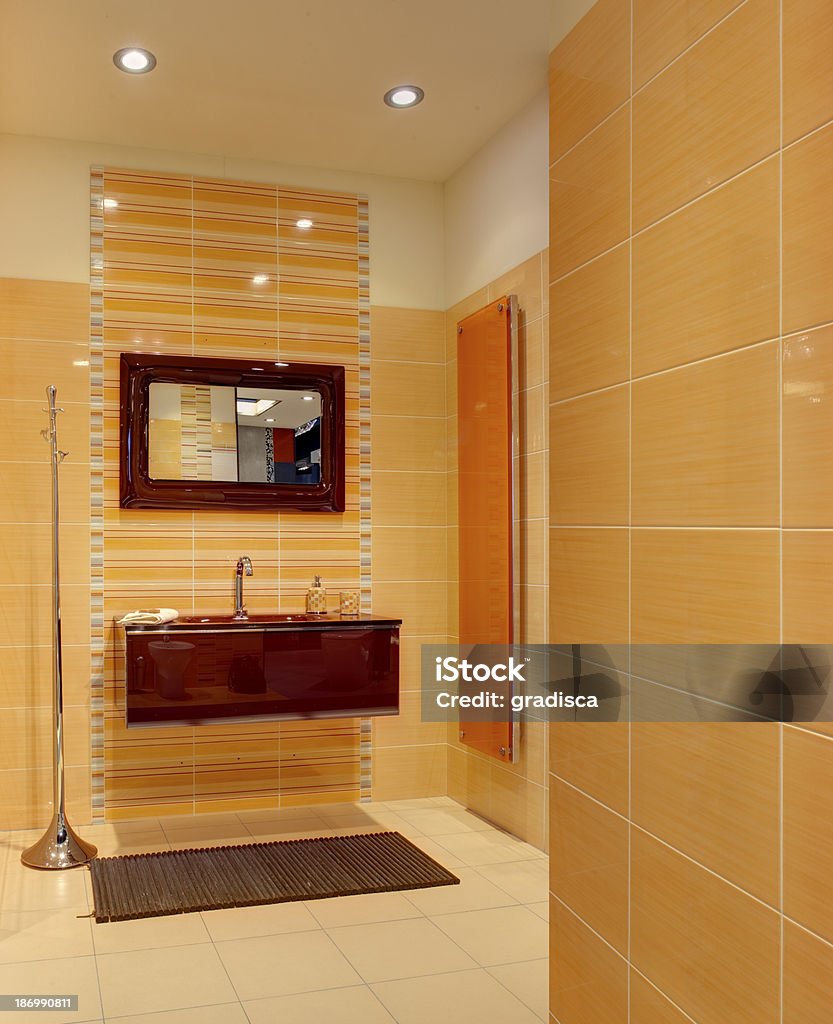 Baño moderno - Foto de stock de Alcachofa de la ducha libre de derechos