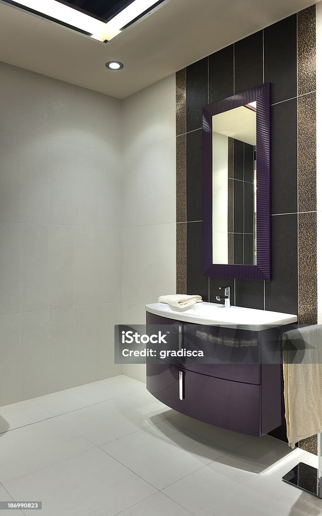 Banheiro moderno - Foto de stock de Artigo de decoração royalty-free