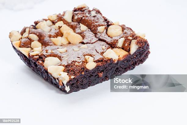 Brownies Al Cioccolato - Fotografie stock e altre immagini di Appoggiarsi - Appoggiarsi, Cibi e bevande, Cibo