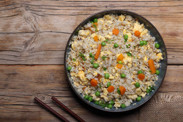 Egg Fried Rice Egg Fried Rice chinese cuisine fried rice asian cuisine wok stock pictures, royalty-free photos & images