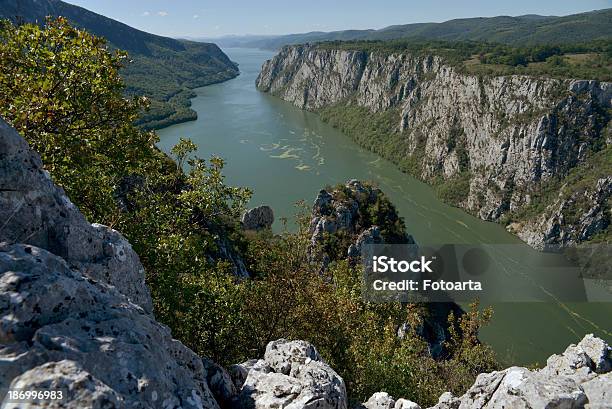 Ущелья Дунай — стоковые фотографии и другие картинки Балканы - Балканы, Без людей, Берег реки