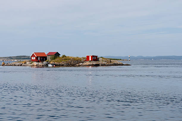 istock Holiday Home on a Small Island 186997736