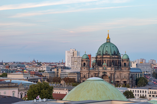 A picture of the Berlin Cathedral as seen from afar.