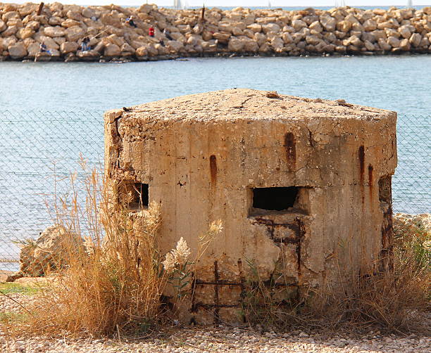 istock Old war bunker at the sea 186999525