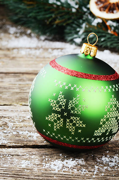 istock Green Christmas ball 187000001