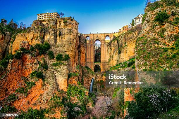 Foto de Vila De Ronda Na Andaluzia e mais fotos de stock de Ronda - Ronda, Ajardinado, Aldeia