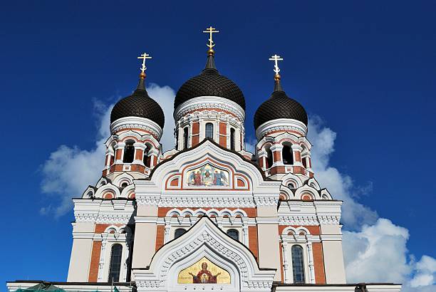 istock Tallinn Nevsky Cathedral 187013805