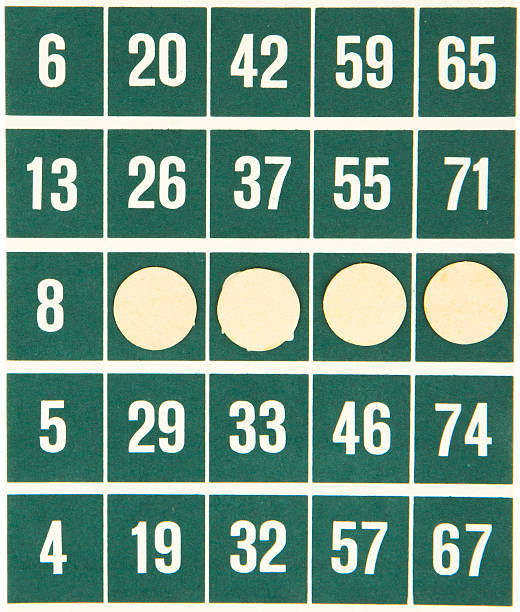 istock Green bingo card isolated 187015042
