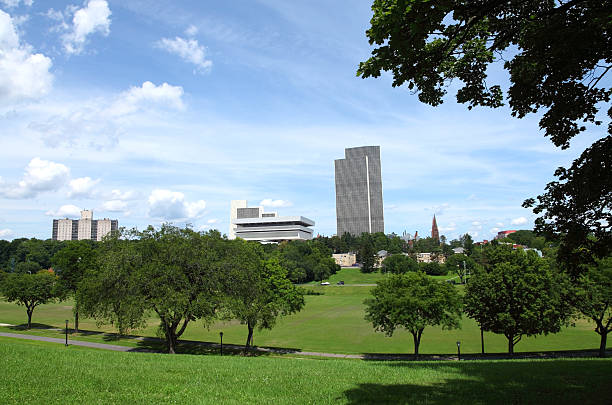 istock Springtime in Albany, New York 187016118