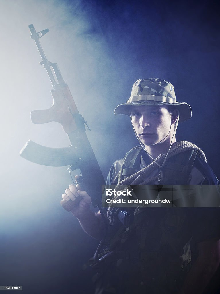 Soldaten bereit für Kampf gegen - Lizenzfrei 45-49 Jahre Stock-Foto