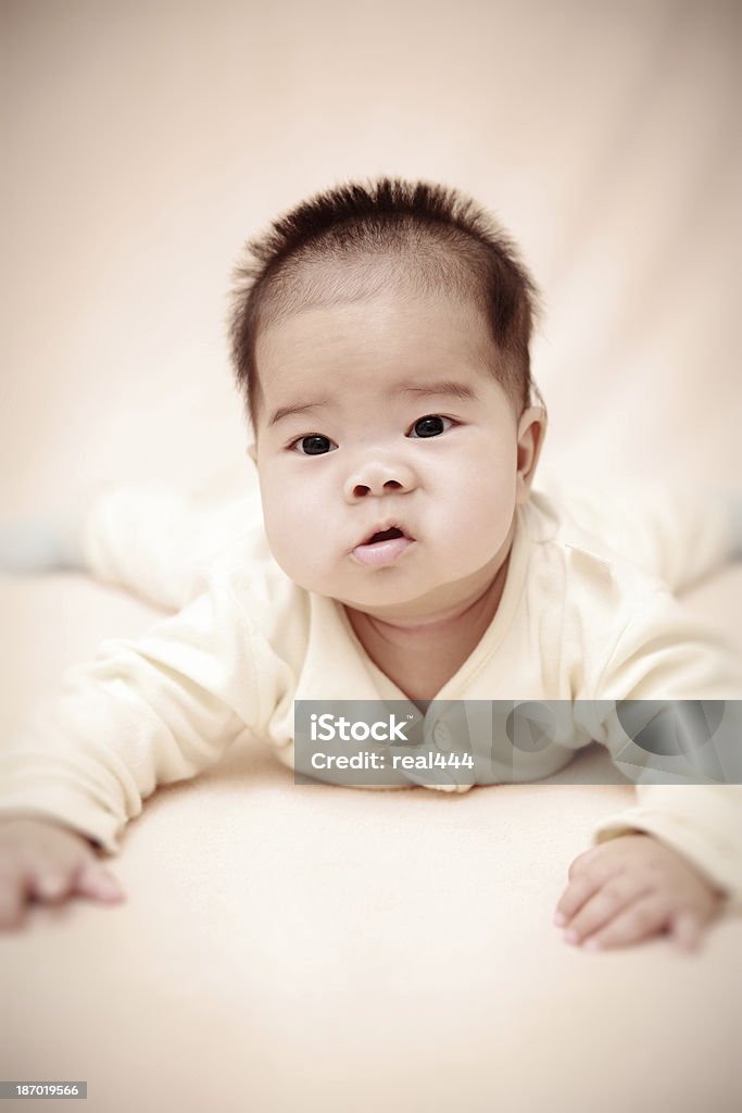 Linda asiática bebé - Foto de stock de 0-11 meses libre de derechos