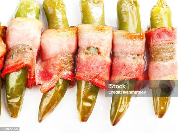 Foto de Jalapeño Grelhado Envolto Em Bacon e mais fotos de stock de Antepasto - Antepasto, Assado no Forno, Bacon