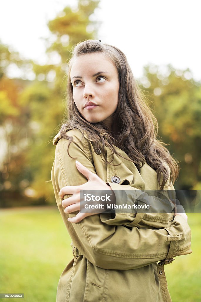 Journée d'automne froide - Photo de Adulte libre de droits