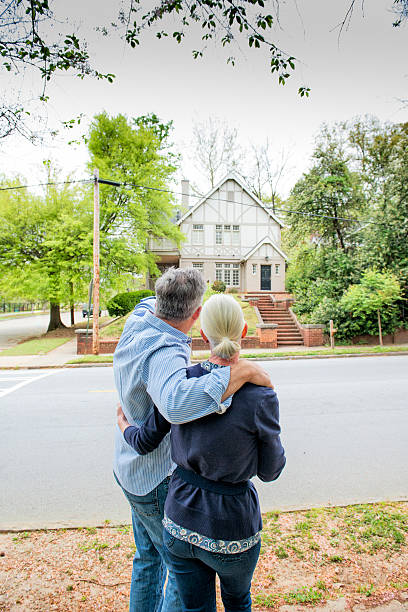 istock Mature Couple House Hunting 187027019