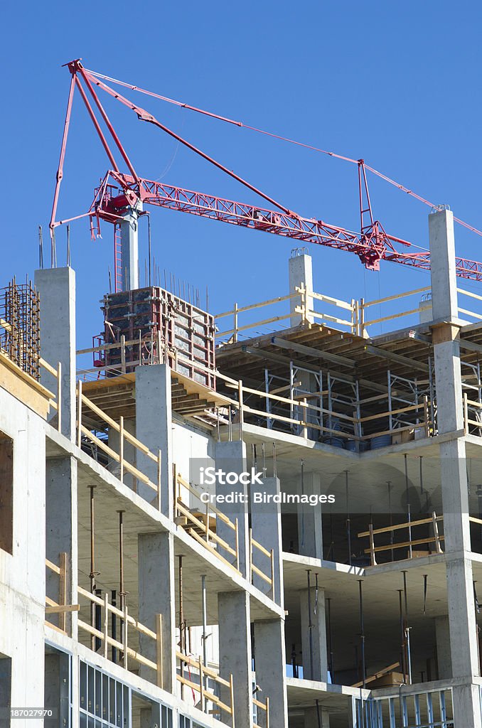 Highrise concreto, construção de Site - Foto de stock de Apartamento royalty-free