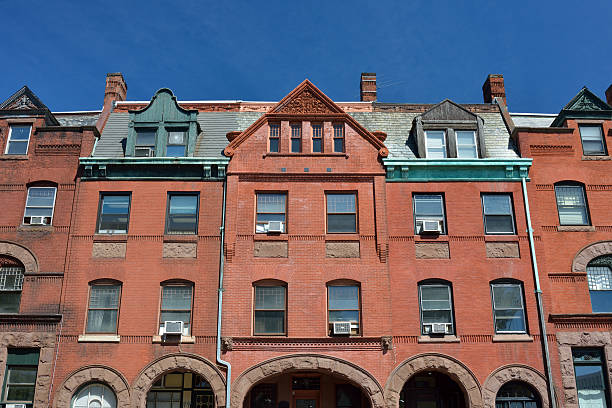 istock Historic Homes in Trenton 187030091