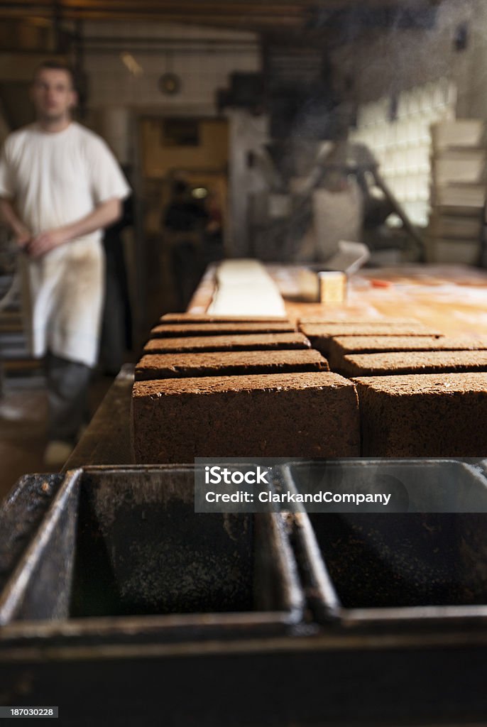 Свежие Ржаной хлеб - Стоковые фото Батон роялти-фри