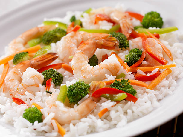 istock Shrimp Stir Fry 187031514
