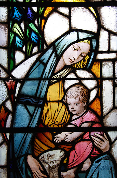 istock mary, child jesus, lamb 187031606
