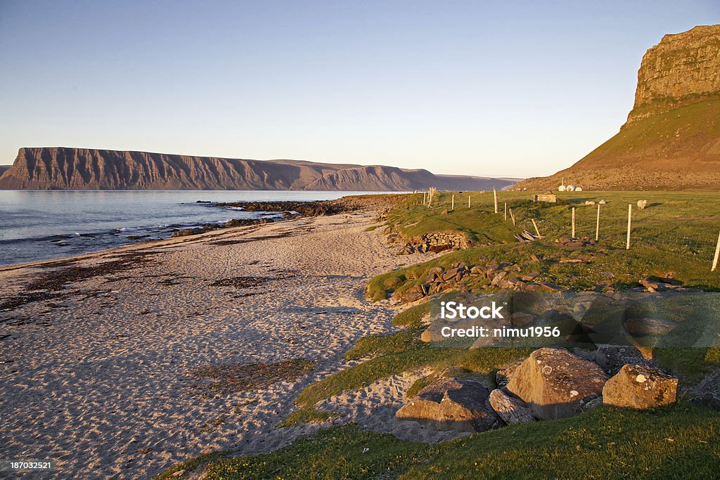 Panorama de littoral dans les fjords de l'ouest.  Islande. - Photo de Bleu libre de droits