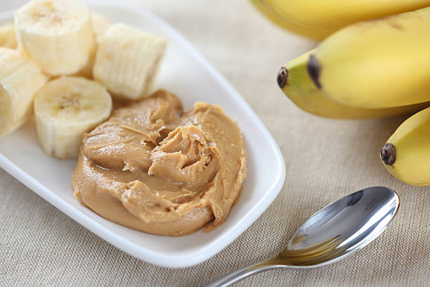 istock Early Morning Healthy Breakfast 187032659