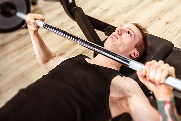 istock Man on the weight bench 187034180