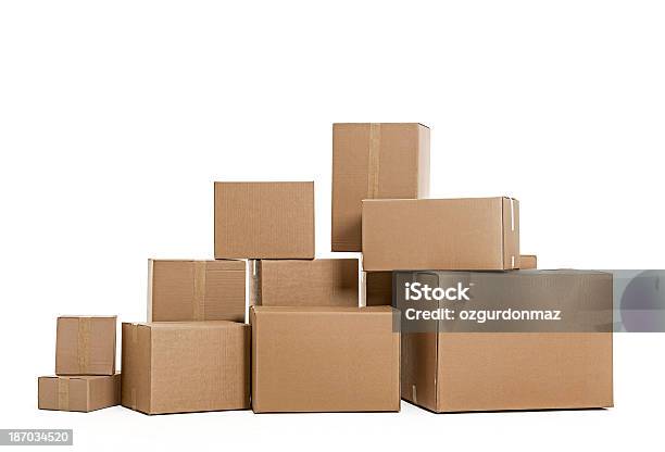 더미 판지 상자에 흰색 배경 더미에 대한 스톡 사진 및 기타 이미지 - 더미, 판지 상자, 상자